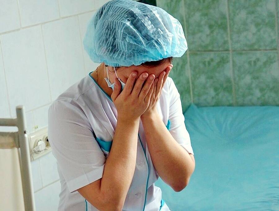 В Москве избили и изнасиловали медсестру