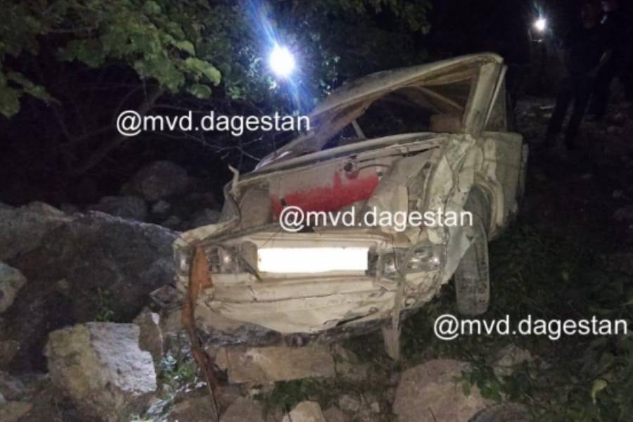 Машина в пропасти: трое парней погибли в ДТП в Дагестане