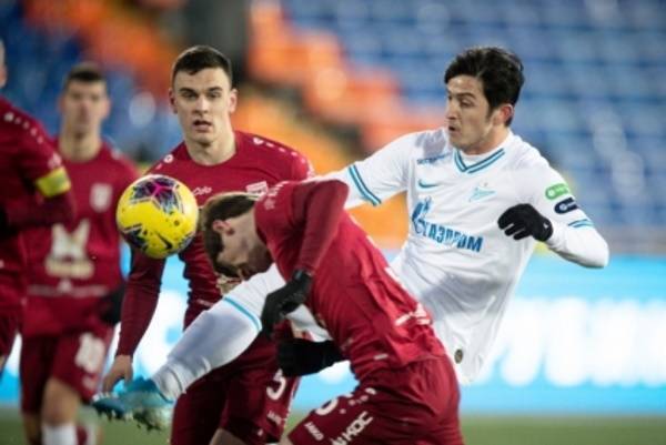 Два российских клуба сыграли футбольный матч вопреки запрету властей