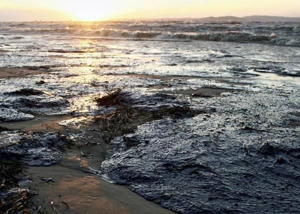 В Ненецком автономного округе произошёл разлив 10 тонн нефтепродуктов
