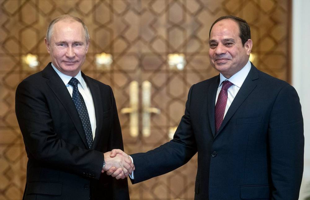 Президент Египта позвонил Путину, чтобы обсудить ситуацию в Ливии
