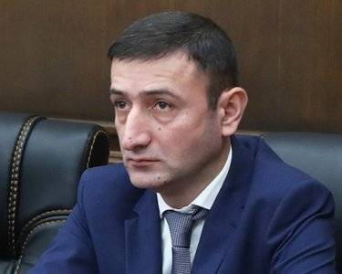 Депутат от «Моего шага» отчитал мэра Еревана и его заместителя