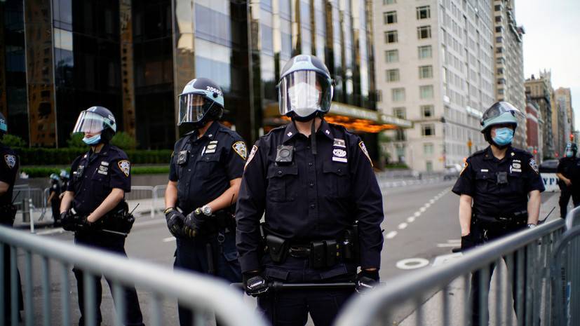 В США предложили провести реформу полиции