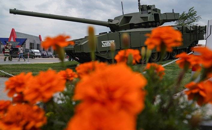 Жэньминь жибао (Китай): что означает прохождение боевых испытаний российским Т-14 – первым в мире основным боевым танком нового поколения?