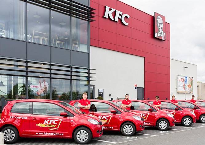 KFC оконфузилась с «бесплатной» доставкой в Праге