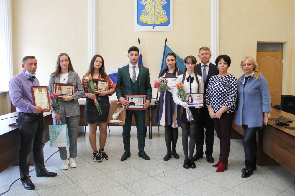 Учеников года наградили в Корсакове