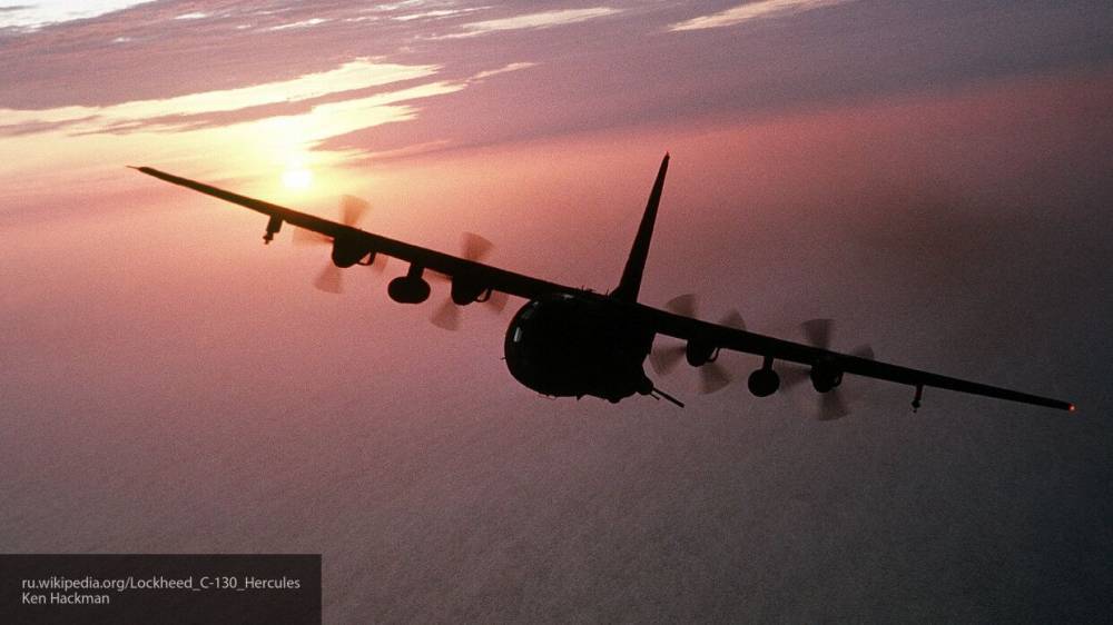 Военный транспортник США "Геркулес" разбился при посадке на авиабазе в Ираке