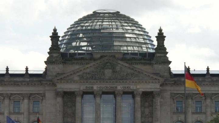 Депутаты парламента Германии выступают против давления со стороны США по проекту "Северный поток-2"