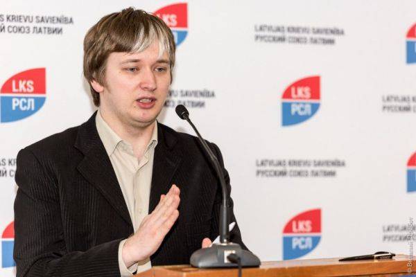 Правозащитник усмотрел сходство американских и латвийских «негров»