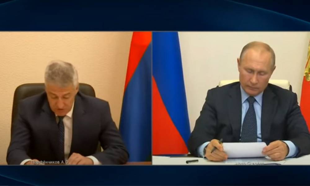 Путин пообщался с губернатором Карелии и указал на главные проблемы региона