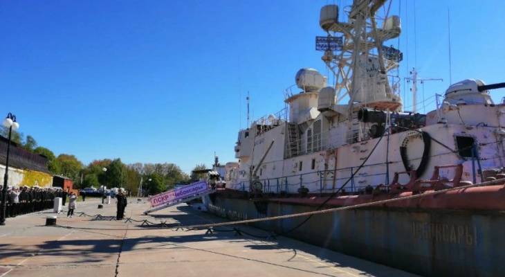 Третий раз в пролете: в Чебоксарах вновь ищут желающих разместить военный корабль