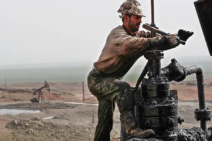 Нефтяники США начали увеличивать добычу