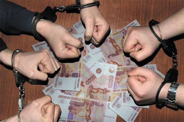 Кемеровские полицейские пресекли деятельность фальшивомонетчиков