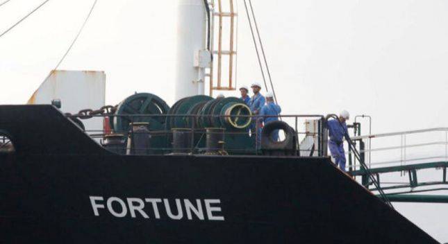 США добавили 125 судов и танкеров, связанных с Ираном, в свой список санкций
