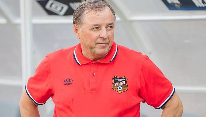 "Енисей" официально объявил о назначении Александра Тарханова новым главным тренером