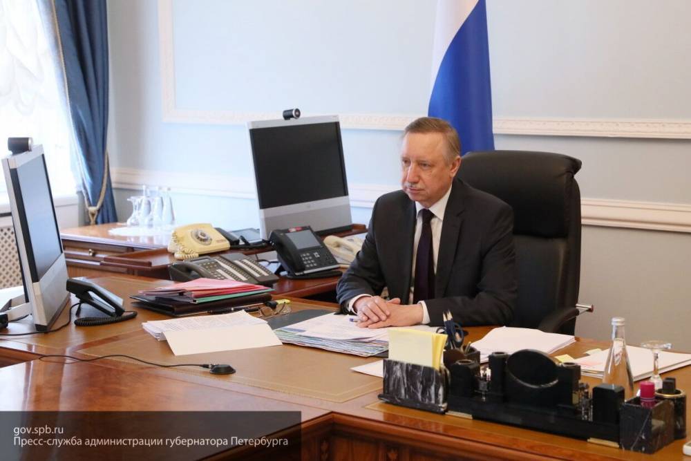 Беглов сообщил о плане поэтапного снятия ограничений в Петербурге