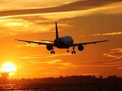 Кипр возобновляет авиасообщение с другими странами