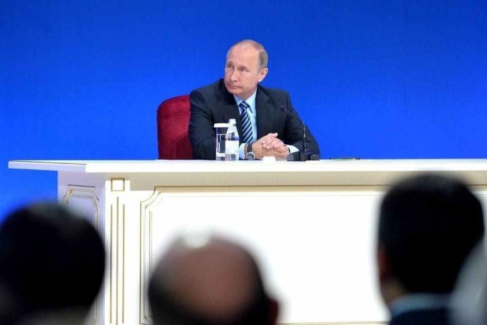Песков: позиция Путина по зарплатам топ-менеджеров известна