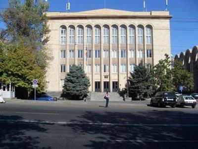 Расходы на нужды Конституционного суда Армении составили 725 млн. драмов