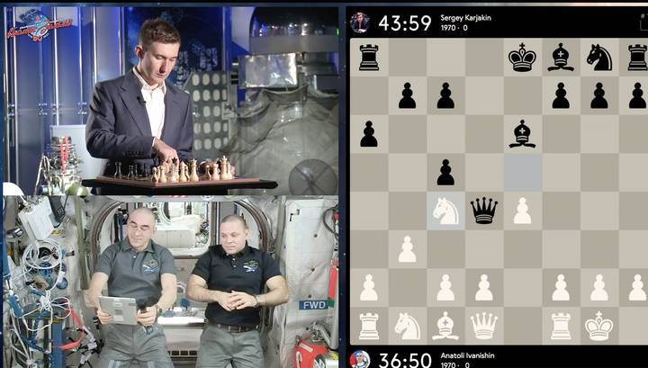 Сергей Карякин сыграл в шахматы с космонавтами