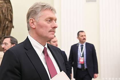 В Кремле прокомментировали идею урезать зарплаты топ-менеджерам