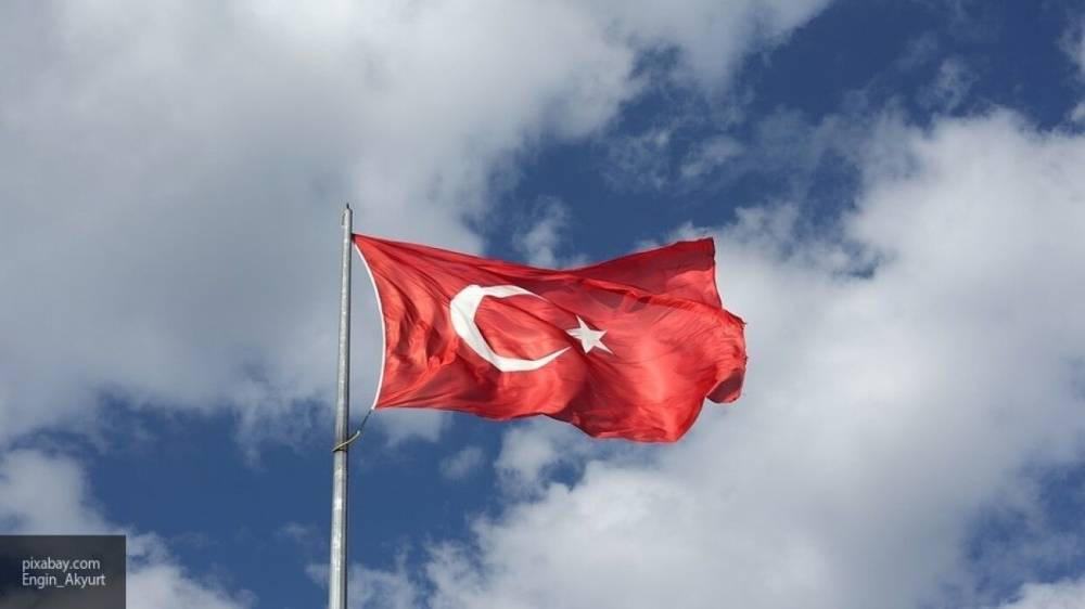 Турция использует свое членство в НАТО ради военной интервенции в Ливию