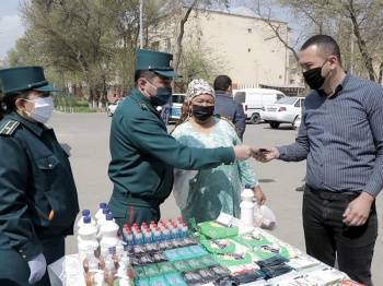 За 8 июня рабочие группы столичного ГУВД выявили 1537 нарушений правил карантина: 1450 ташкентцев ходили по городу без маски
