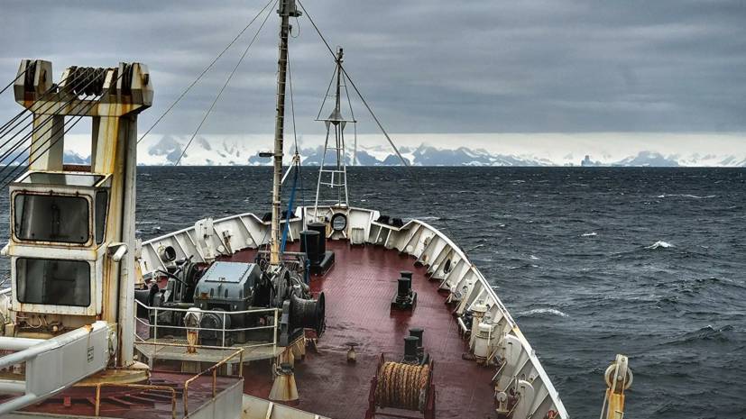 Российские исследователи обнаружили неизвестную впадину в Антарктике