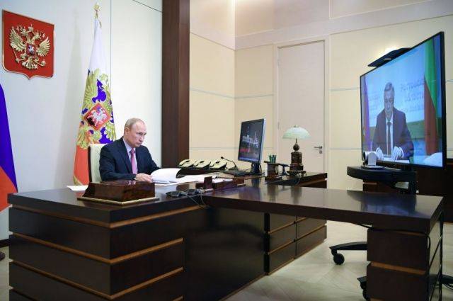 Путин по видеосвязи провёл встречу с губернатором Ростовской области