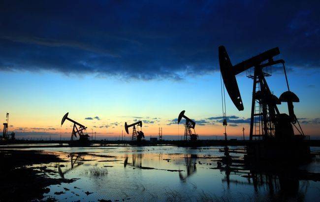 Саудовская Аравия намерена существенно повысить цены на все марки нефти