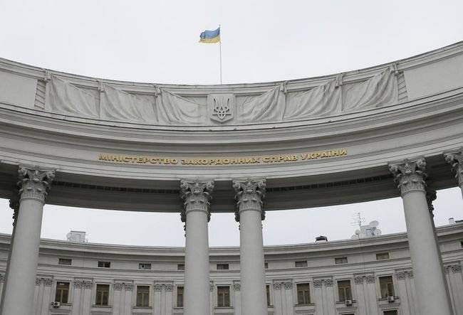 Переговоры по Донбассу и Крыму: Кулеба заявил о возможных компромиссах