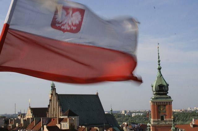 В Польше заявили, что даже коронавирус не заставил украинцев вернуться в Украину