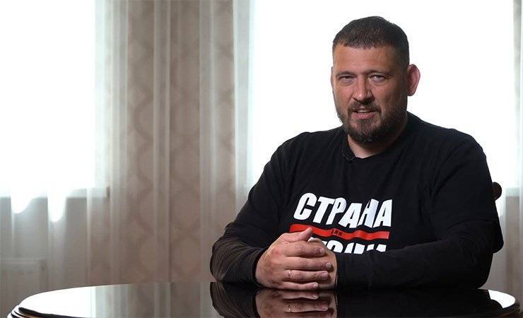 В ЕС требуют от Беларуси снятия обвинений с блогера Тихановского и других активистов
