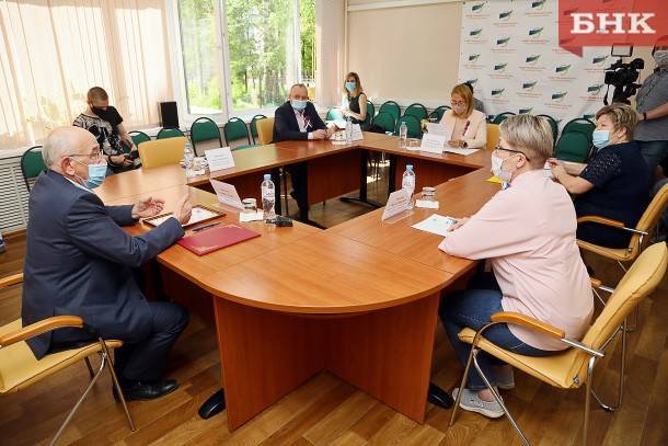 В Коми партии подписали соглашение о наблюдении за голосованием по поправкам к Конституции России
