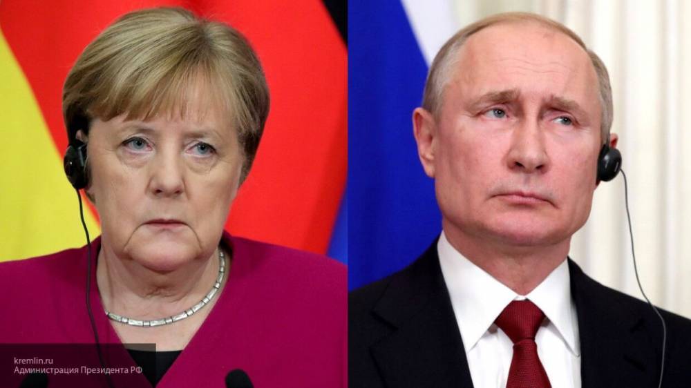 Кремль: Путин провел телефонные переговоры с Меркель
