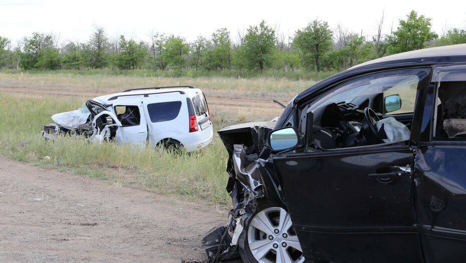 В Актюбинской области в ДТП погибли шесть человек. Виновник аварии ранее был лишён прав