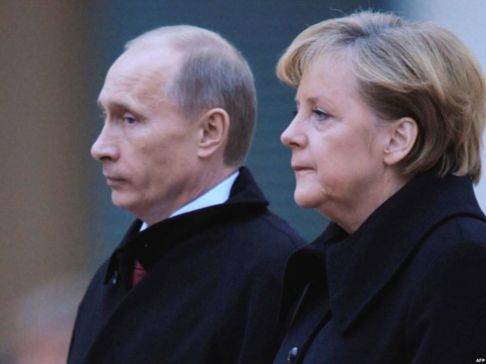 Путин и Меркель обсудили выполнение мер «Минска-2»
