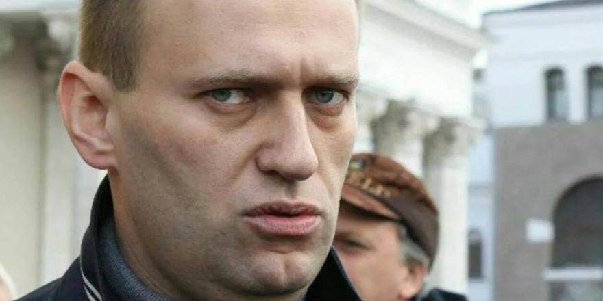 Ветерану Великой Отечественной войны стало плохо из-за оскорблений Навального