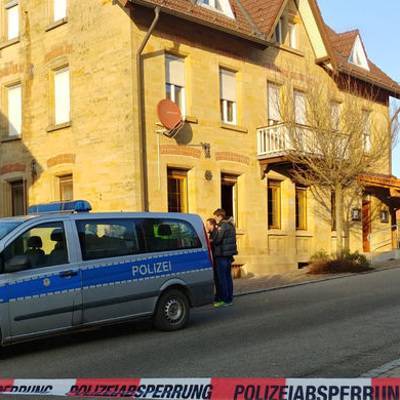На юго-западе Германии неизвестные угнали фургон с защитными масками