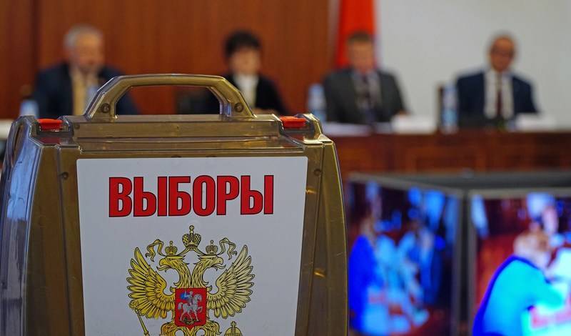 Снова в тренде: 80% глав регионов выдвинутся на осенних выборах от "Единой России"