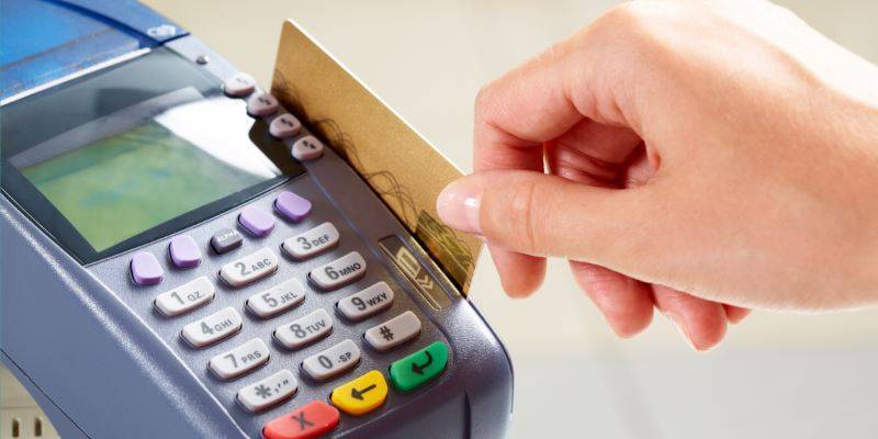 За 10 месяцев в Башкирии выдали более 270 тысяч новых кредитных карт