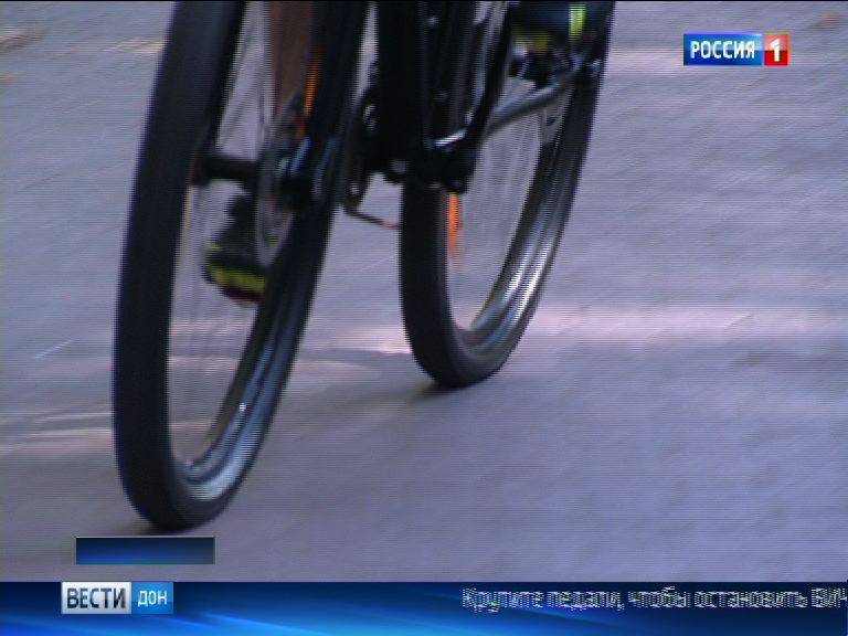 В п.Каменоломни 10-летний велосипедист попал под колеса ВАЗ