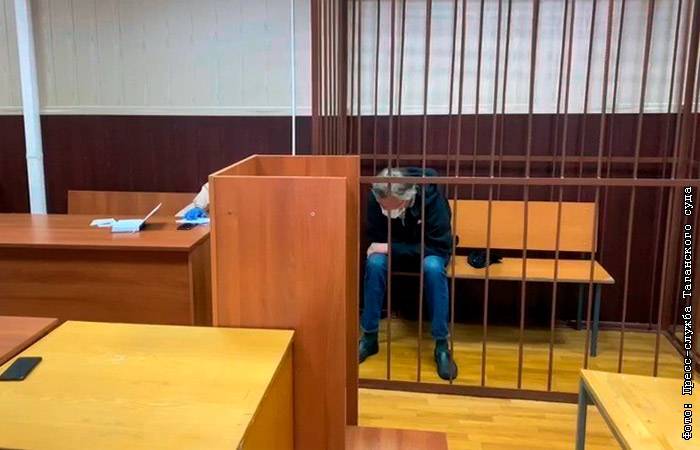 Актера Ефремова отправили под домашний арест за смертельное ДТП