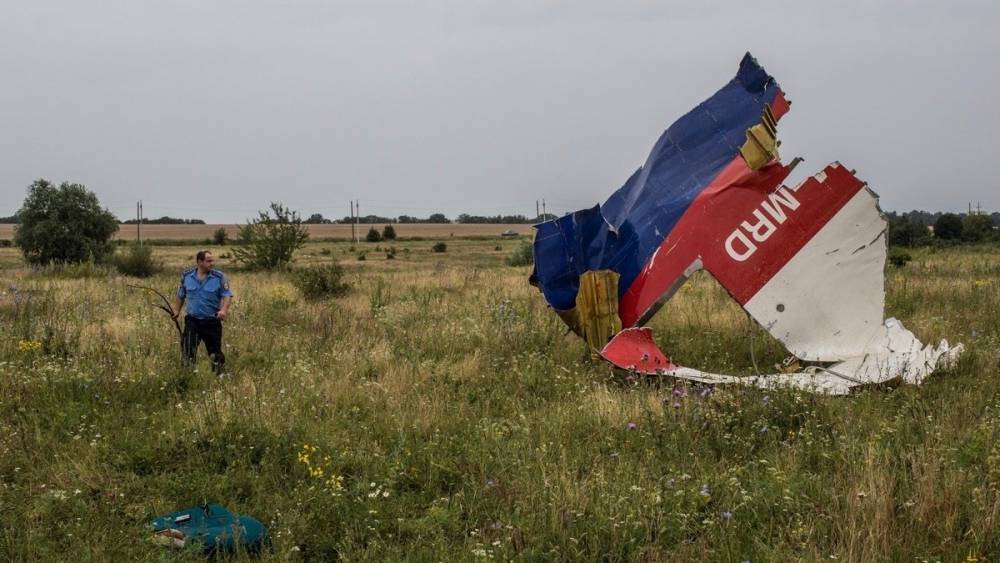 В телах погибших в авиакатастрофе МН17 нашли осколки российской ракеты, – прокурор