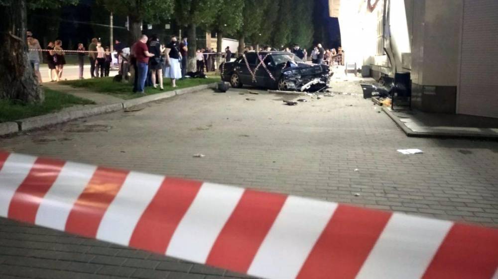 В Воронеже установили личности жертв устроенной полицейским аварии