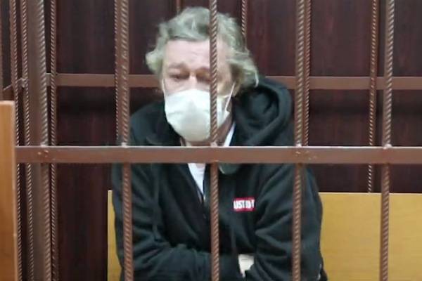 Ефремов отправился под домашний арест на два месяца