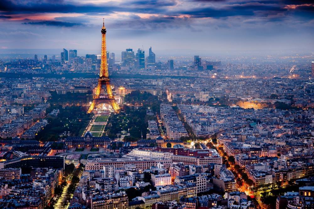 Во Франции назвали дату и условия открытия Эйфелевой башни