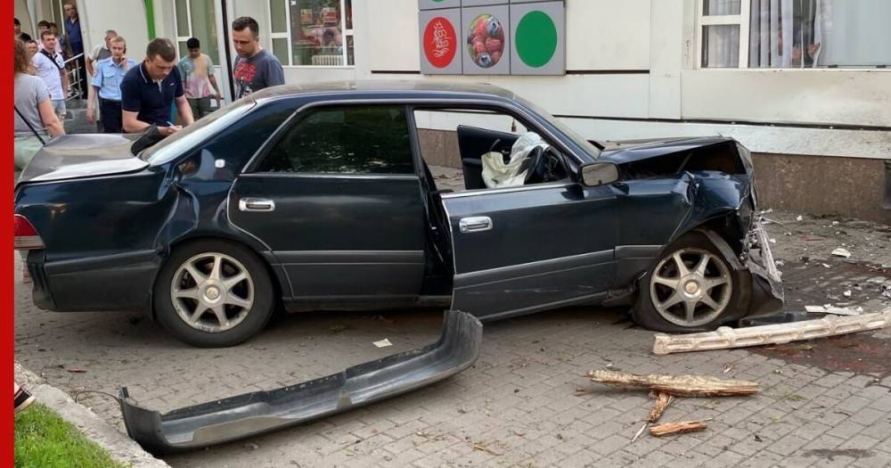 В Воронеже полицейский устроил ДТП со смертельным исходом