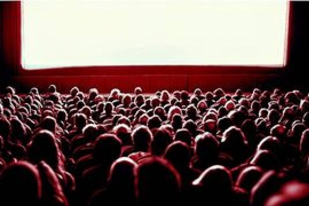 В Харькове открыли кинотеатры, и ограничили время работы развлекательных заведений