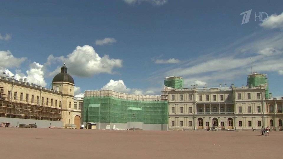 Архитектурную спецоперацию проводят реставраторы по восстановлению облика Гатчинского дворца